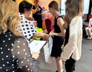 SUKCES NASZEJ UCZENNICY W XVII WOJEWÓDZKIM KONKURSIE “LOSY POLAKÓW NA WSCHODZIE W XX WIEKU”