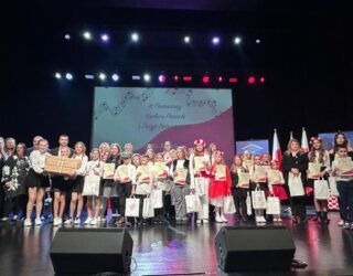 GALA II POWIATOWEGO KONKURSU PIOSENKI I POEZJI PATRIOTYCZNEJ