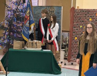 UROCZYSTA AKADEMIA Z OKAZJI ŚWIĘTA SZKOŁY