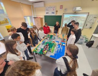 WARSZTATY Z DORADZTWA ZAWODOWEGO „MŁODY INŻYNIER”